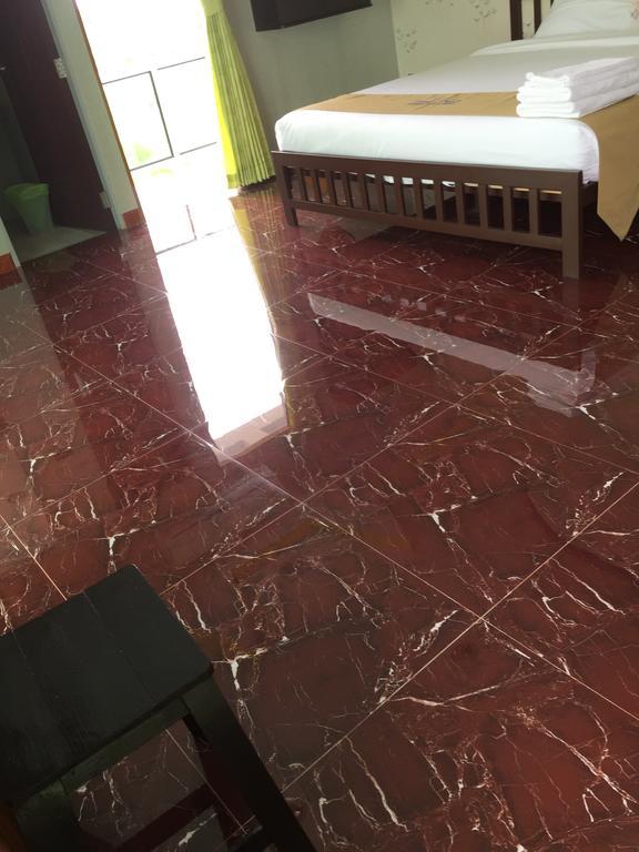 Por-Ho Boutique Hotel Nakhonratchasima Rum bild