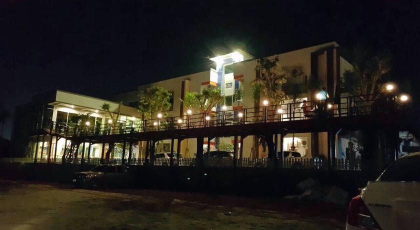 Por-Ho Boutique Hotel Nakhonratchasima Exteriör bild