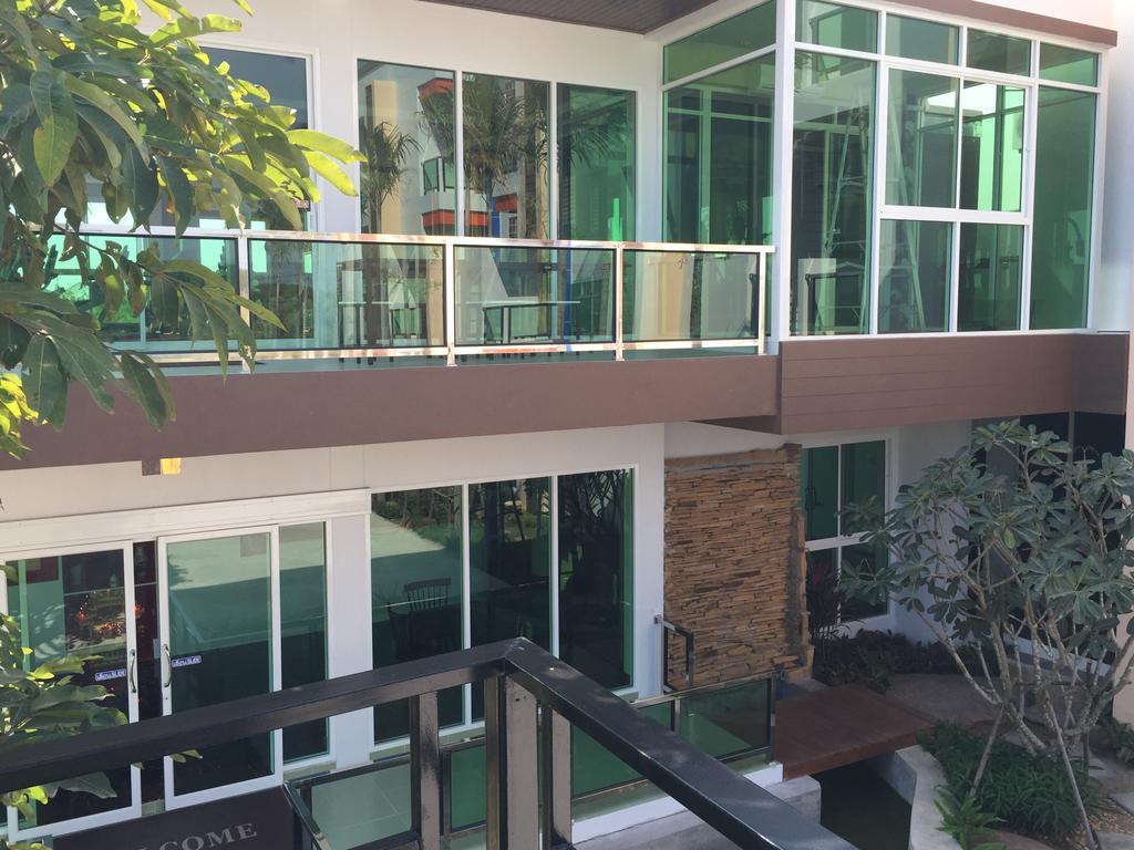 Por-Ho Boutique Hotel Nakhonratchasima Exteriör bild