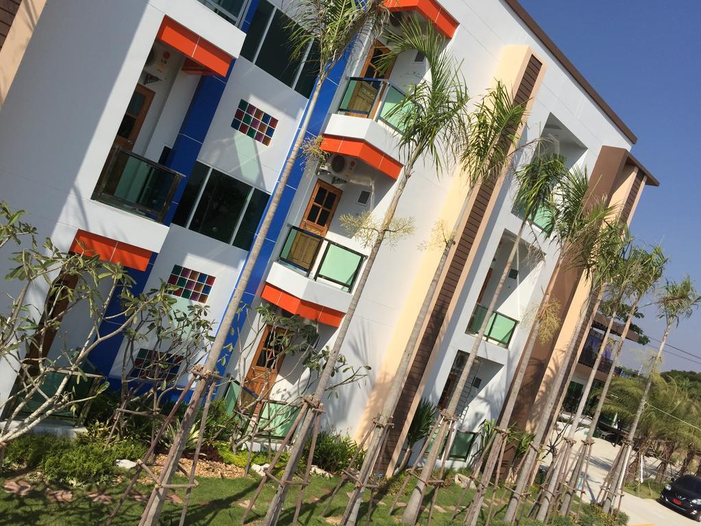 Por-Ho Boutique Hotel Nakhonratchasima Exteriör bild